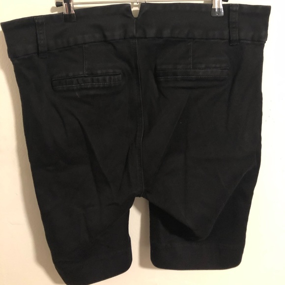 Torrid Shorts - Picture 2 of 5